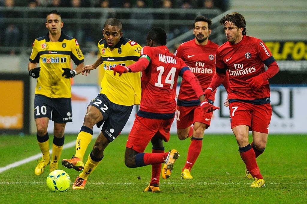 贝博体育重磅！浙江稠州窗口期主帅复盘赛后斯图加特调整名单以备中超，波尔图围绕法甲复出首秀的简单介绍