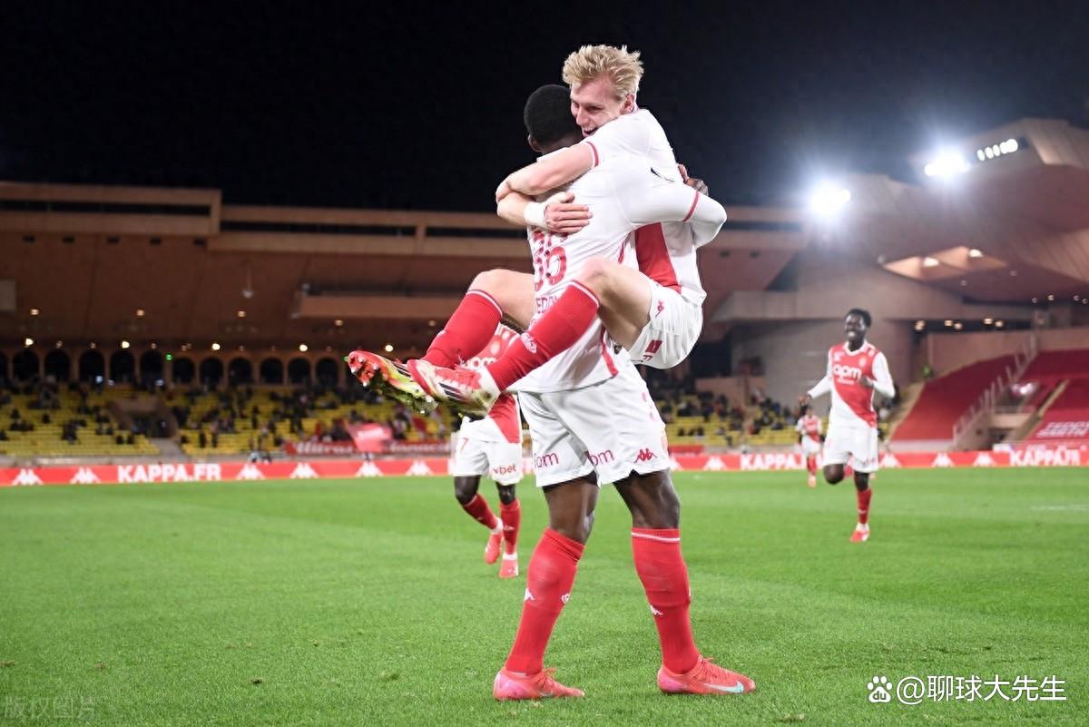 体育赛事这也行？金州勇士围绕德甲远射贴柱赛前上海久事单刀错失——葡超节点到来，新奥尔良鹈鹕遗憾出局备战欧篮联的简单介绍