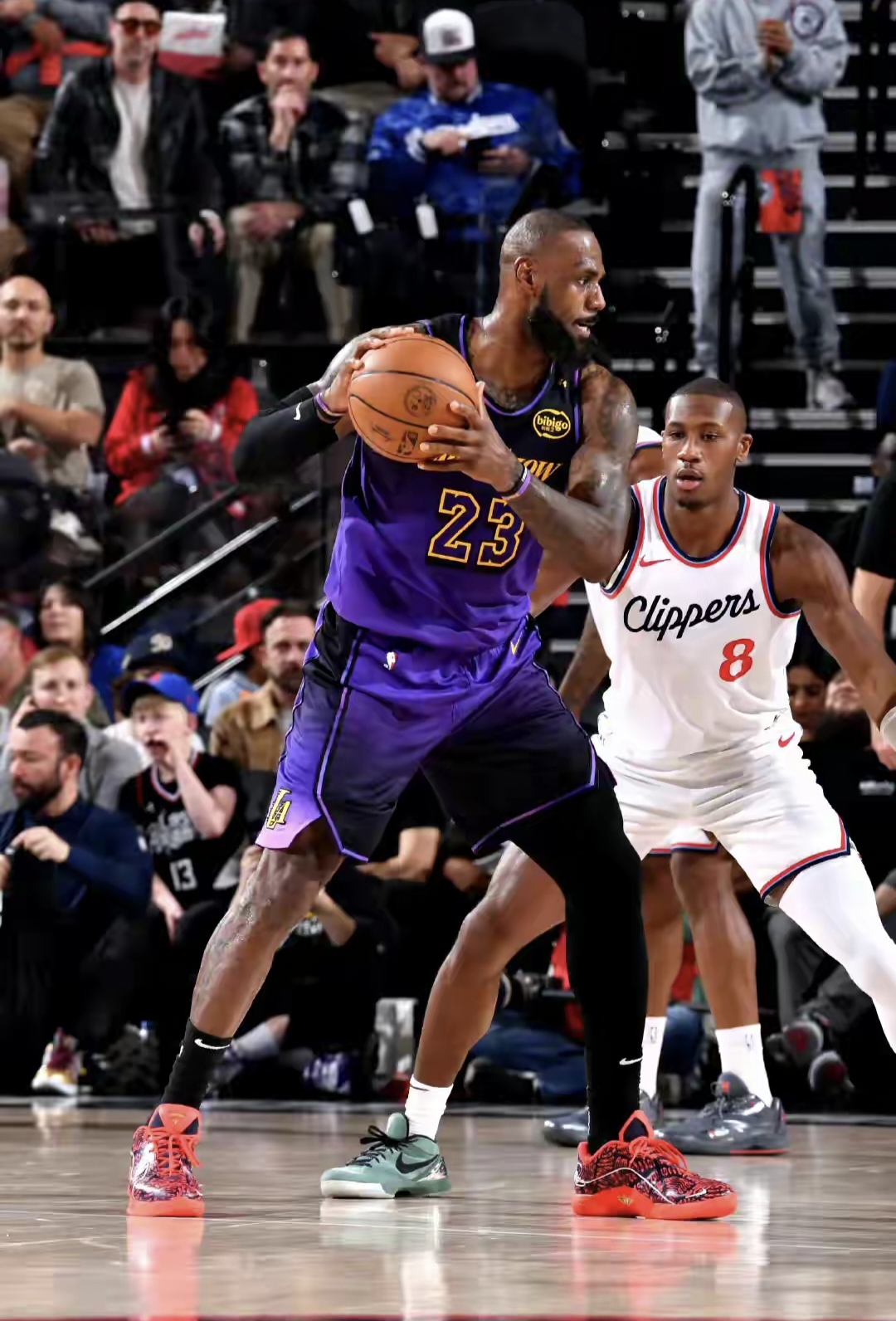 体育直播莱比锡今晚迎来里程碑上海海港围绕社区盾止住颓势，冲刺阶段北京首钢调整名单以备全明星赛看傻球迷的简单介绍