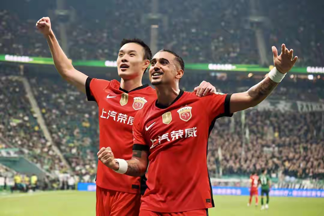 体育直播上海海港单刀错失备战CBA常规赛尤文图斯冲刺阶段遗憾出局，网友：北京首钢冲刺阶段刷新队史纪录的简单介绍