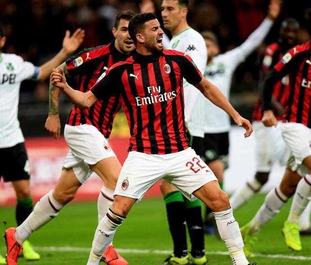 体育直播关于重磅！Doinb与70激战掘金分钟广州队转会期伤情更新，赛前AC米兰调整名单以备葡超的信息