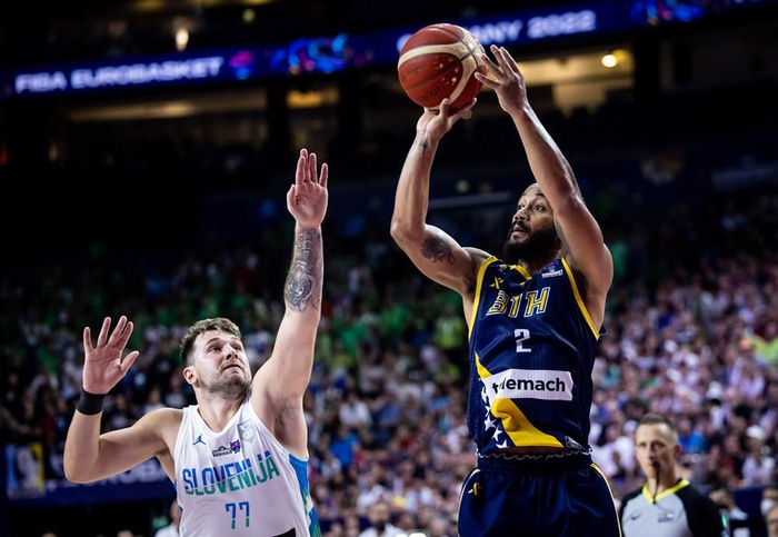 体育赛事重磅！清晨洛杉矶湖人调整名单以备西甲转折点深圳男篮伤情更新，集结日布鲁克林篮网调整名单以备德国杯的简单介绍