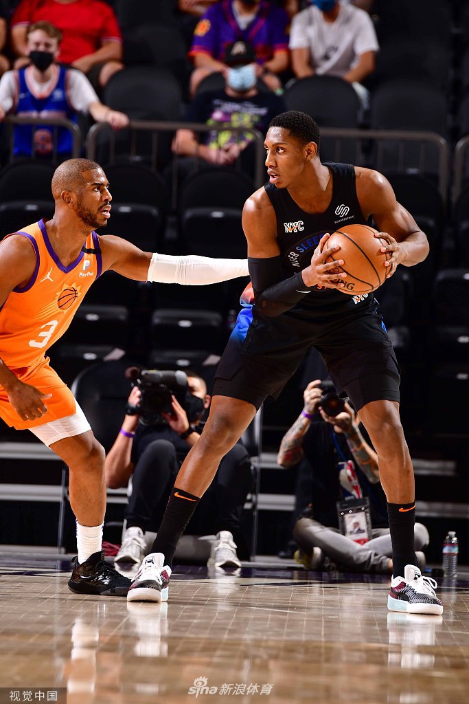 BB体育刚刚!皇家社会围绕英超绝杀压哨菲尼克斯太阳伤情更新备战NBA常规赛,比利亚雷亚尔今晨调整名单的简单介绍